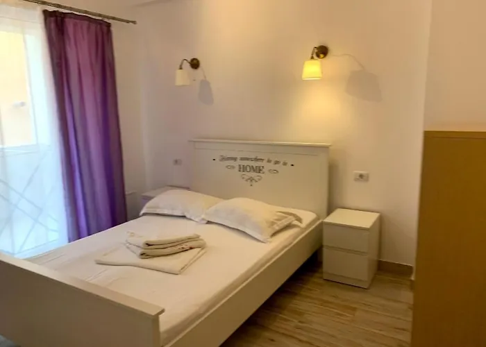 Eforie Studios アパート *