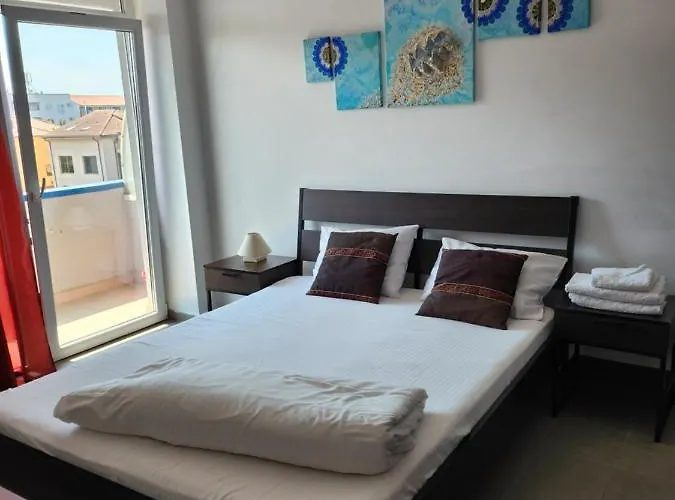 アパート Eforie Studios エフォリエ・ノルド