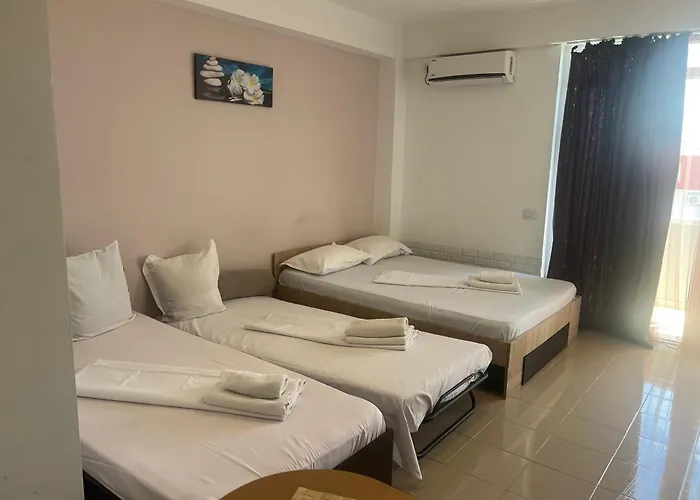 Eforie Studios エフォリエ・ノルド